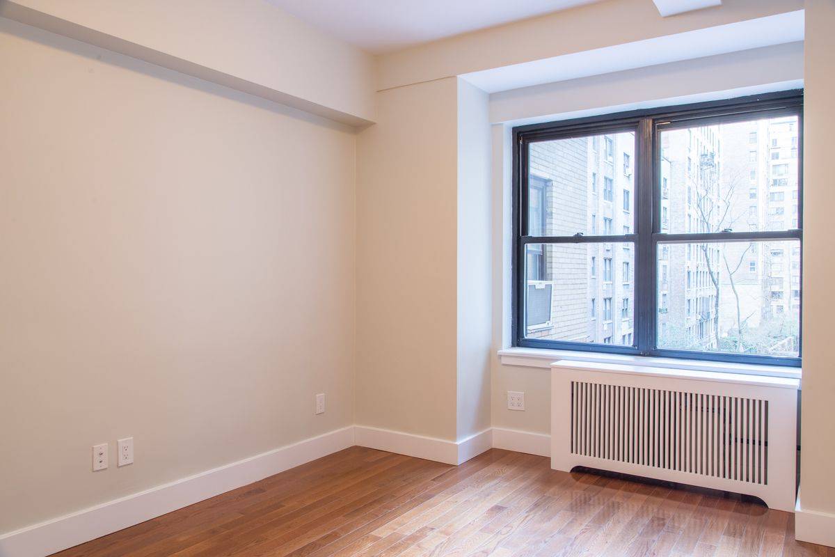 Lovely Renovated One Bedroom With Great Closet Space.