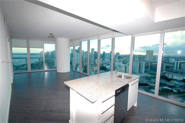 Spectacular 2/2 apartment at the 38th floor - Marinablue Condo 2 BR Condo Brickell Florida