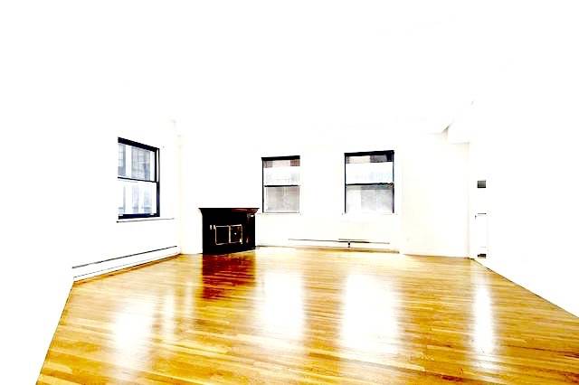 One-of-a-kind 3 BR Loft in Prime Greenwich Village/Union Sq. ~ Fireplace ~ W/D ~ 1600 Sq. Ft!