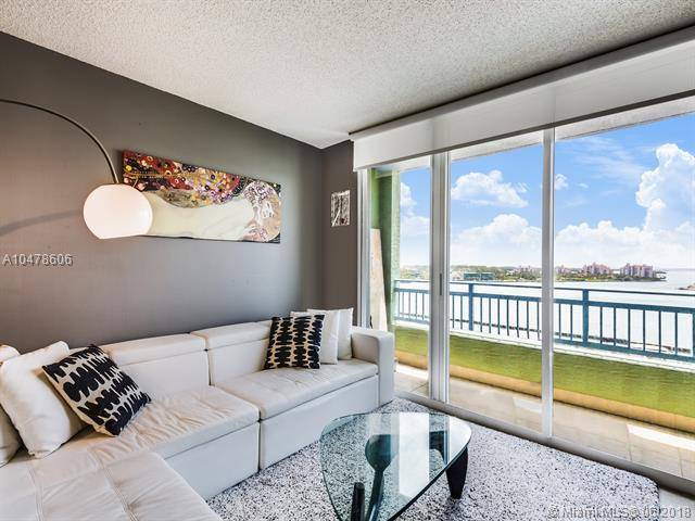 The best priced 1 Bedroom with sweeping bay views at Yacht Club at Portofino