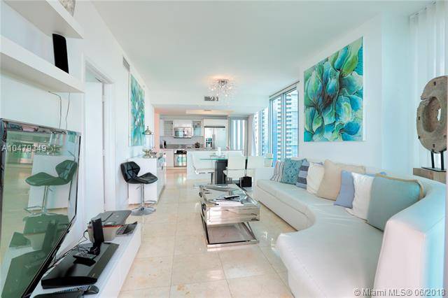 Spectacular bay view unit beautifully furnished with everything you need