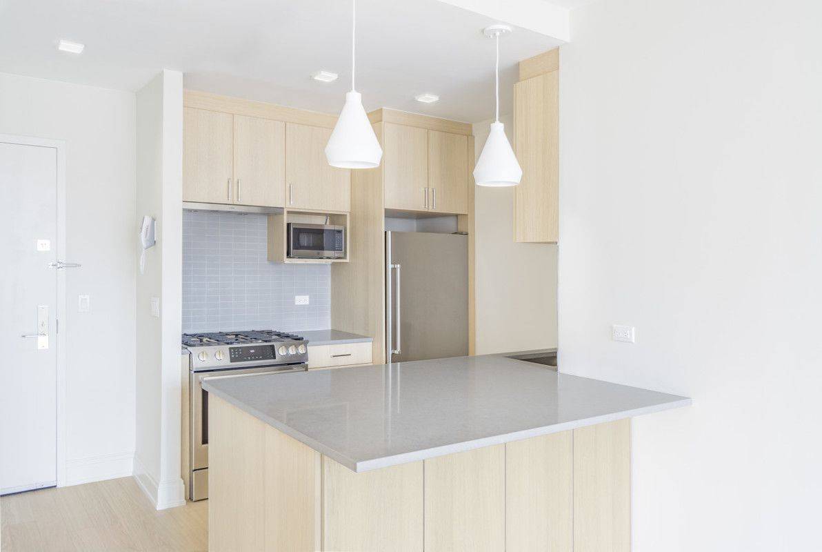 Newly Renovated 1bed/1bath.. Prime Upper West Side.. Steps away from Central Park..Columbus Circle.. Whole Foods
