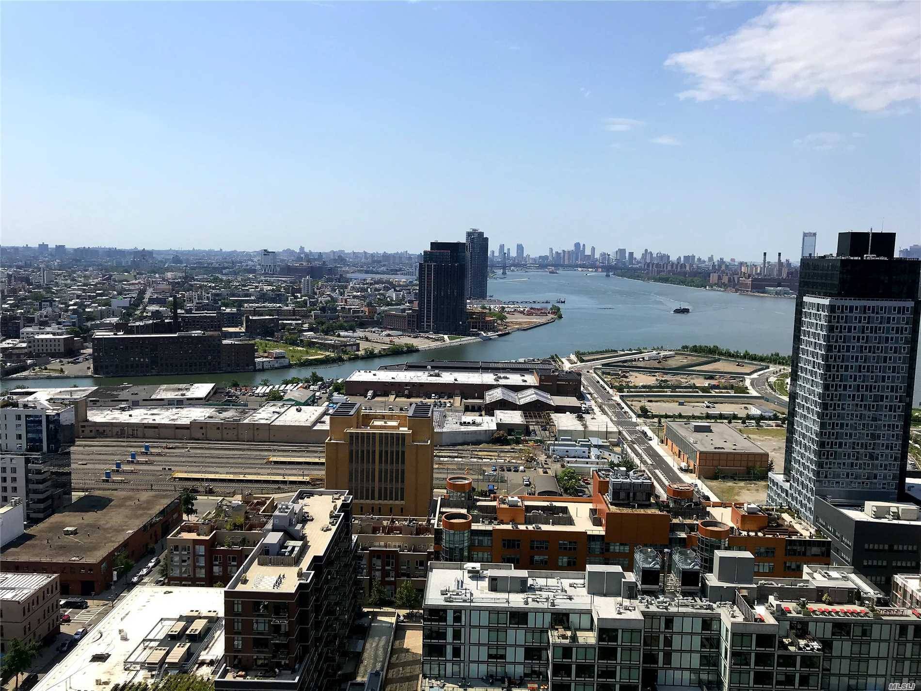 NO BOARD INTERVIEW Breathtaking Views Of The Manhattan Skyline East River Greets You Immediately Upon Entering This Exquisite 1Br 1Ba With A Separate Dining Area.