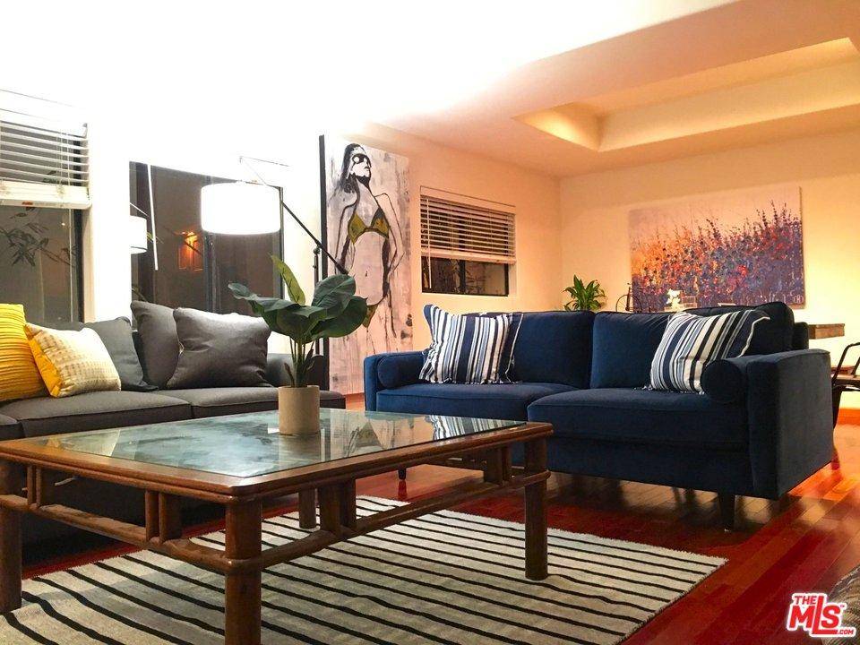 Beautiful furnished 3 Bedroom - 3 BR Condo Los Angeles