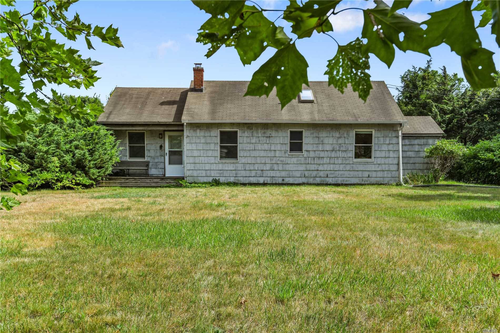 Restore This 1960'S Cottage Or Build The Home Of Your Dreams On This .