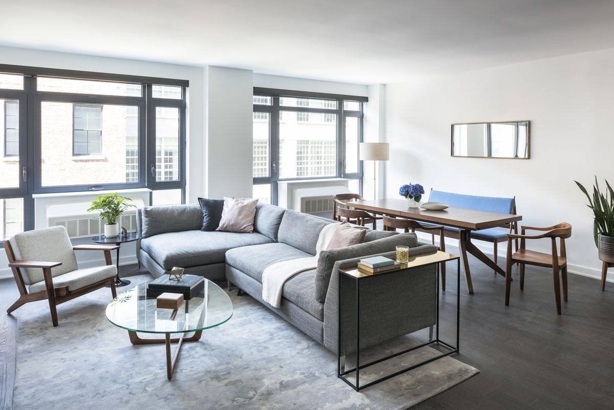 Spacious 2 bedroom in Brand new, full service Dumbo waterfront property available now!