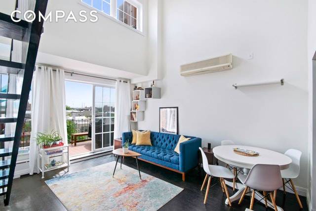 This captivating light filled duplex includes two private outdoor spaces with charming city views, a windowed home office and additional loft space that lends itself to a second bedroom or ...