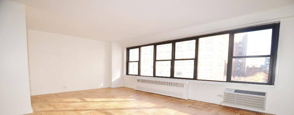 Sunny&Bright Penthouse in heart of Union Square!