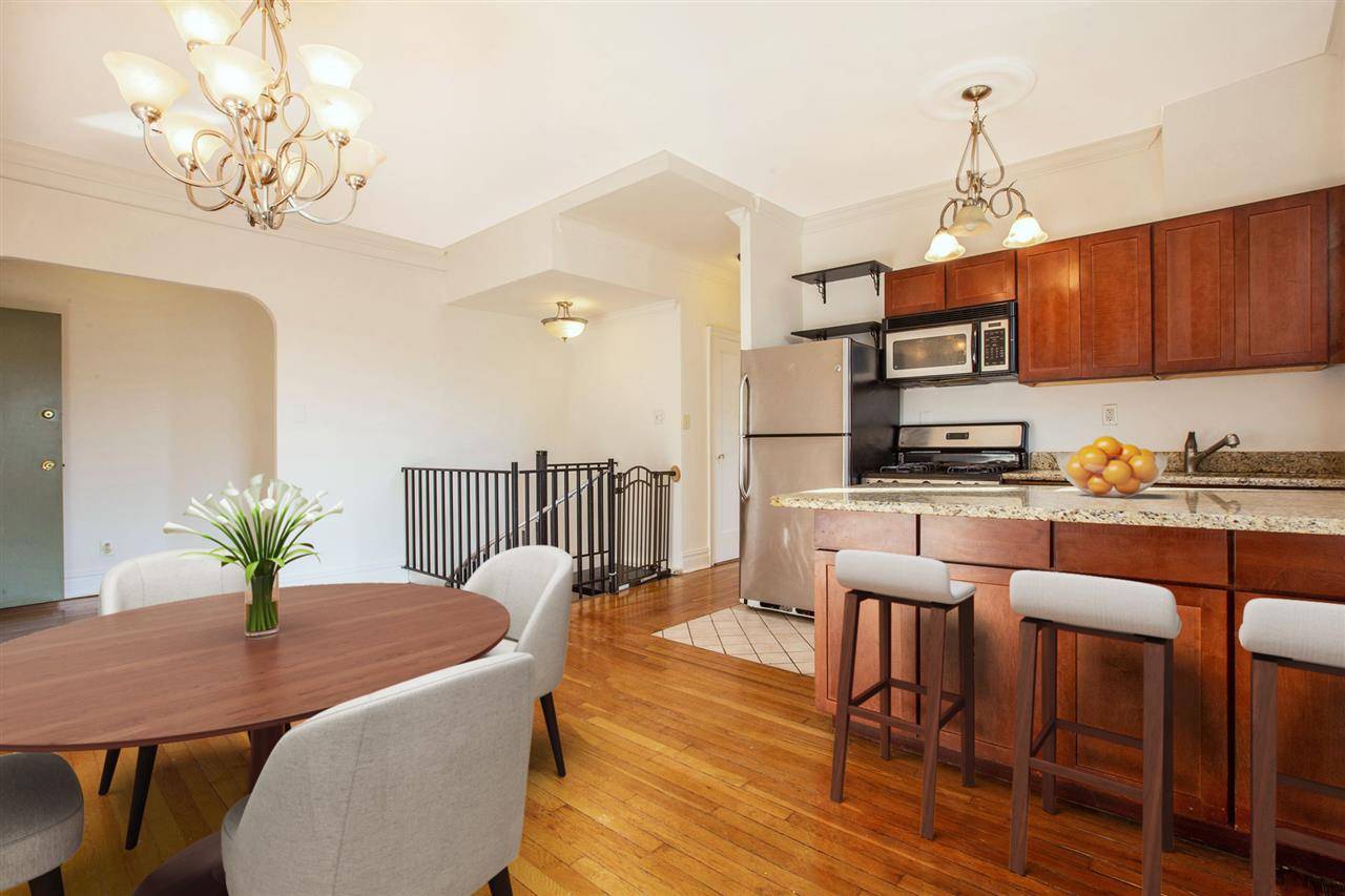 This incredibly bright - 3 BR New Jersey