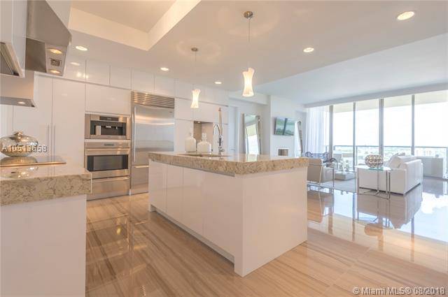 Beautifully finished 2 bedroom - St. Regis Bal Harbour 2 BR Condo Bal Harbour Florida