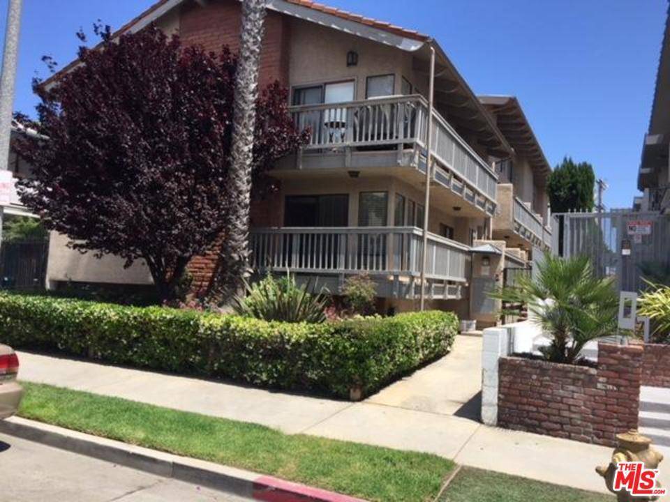 Lovely 1 BR+ Convertible Den - 1 BR Townhouse Brentwood Los Angeles