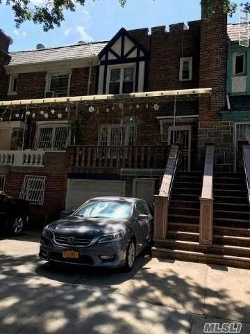 88th Street 5 BR Multi-Family Jackson Heights LIC / Queens