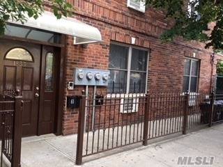 Excellent Condition 3 Family House Located At A Very Good Location, Next To M Train & Bus, Restaurants And Shops Around.