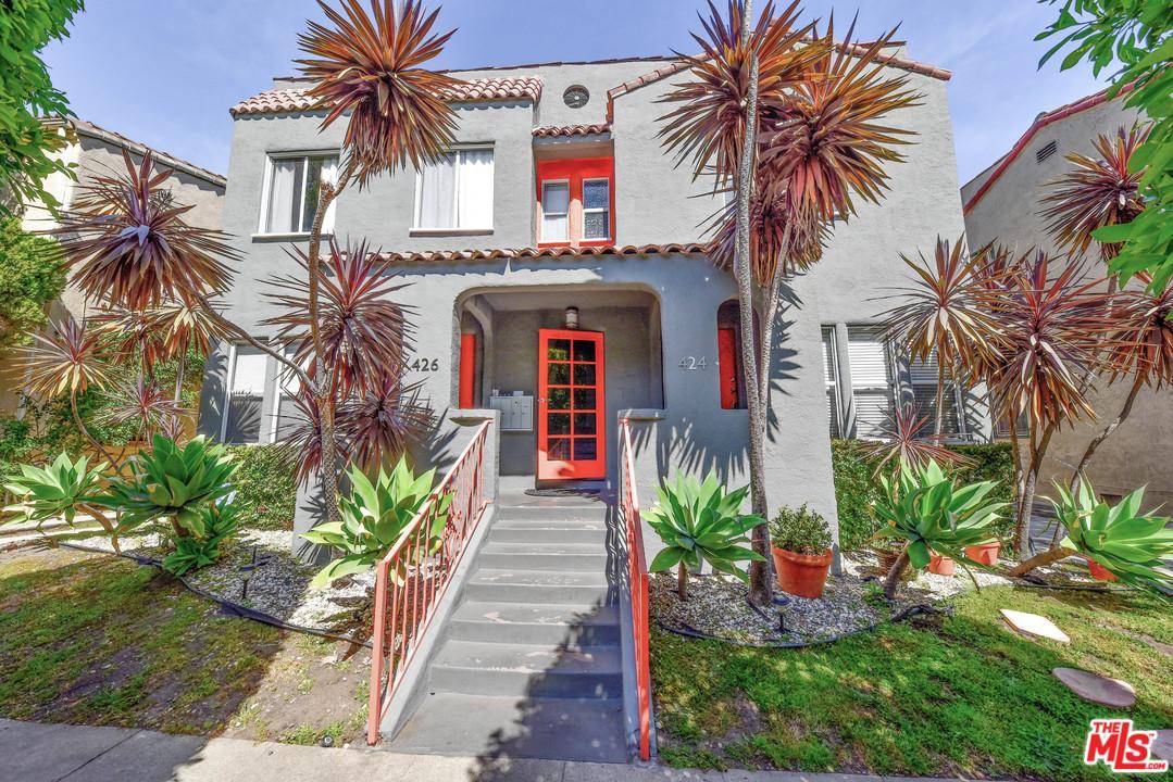 Perfectly Maintained Spanish 4-plex in Beverly Grove
