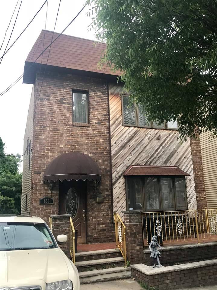 Needs total rehab- Ideal for contractor/ Builder - 2 BR New Jersey
