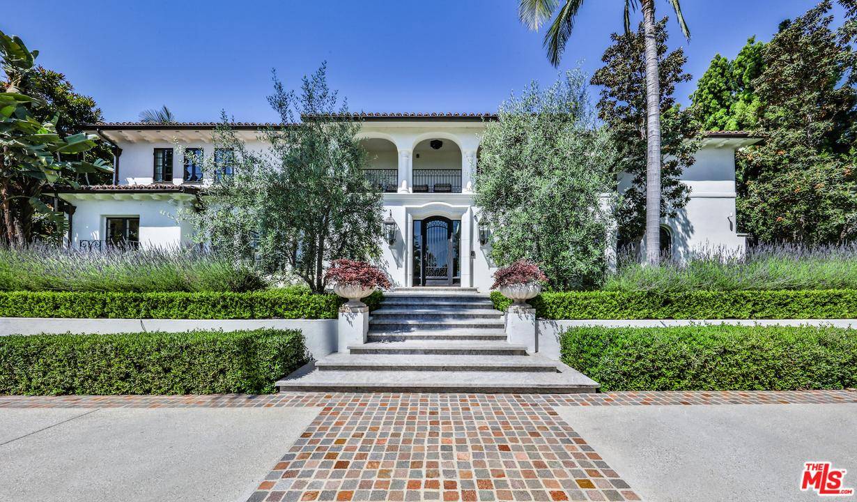 Rare and Exceptional Tennis Court Estate - 6 BR Single Family Beverly Hills Flats Los Angeles