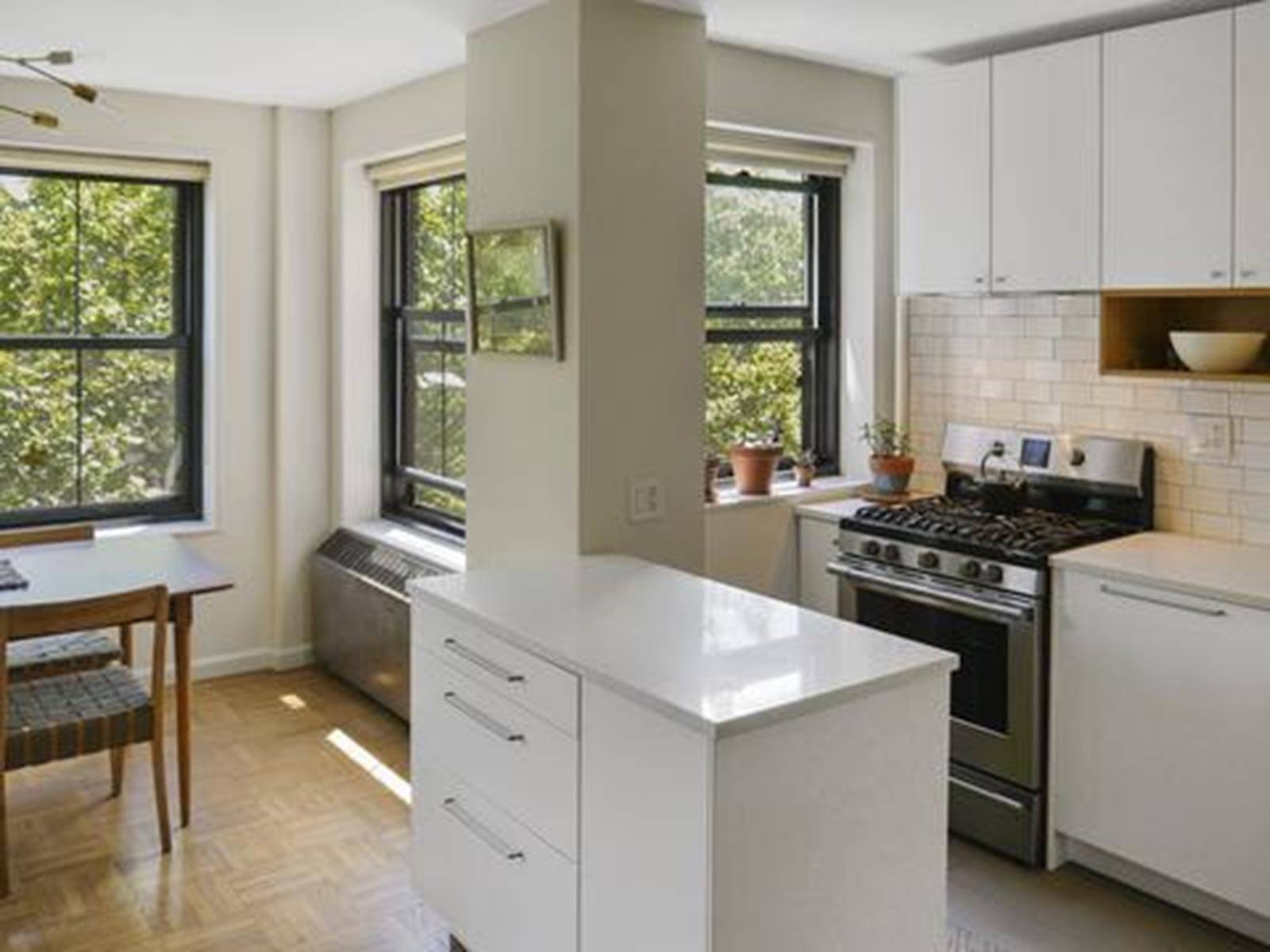 1BR Clinton Hill Coop For SaleThis spacious, convertible one bedroom co op in Clinton Hill has been thoughtfully re designed to include numerous updates that create a contemporary feel while ...