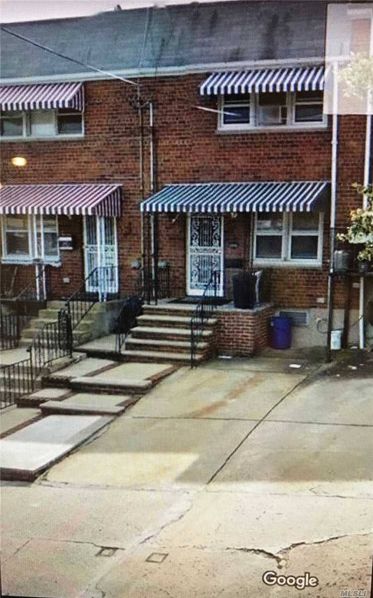 11 Ave 3 BR House Flushing LIC / Queens