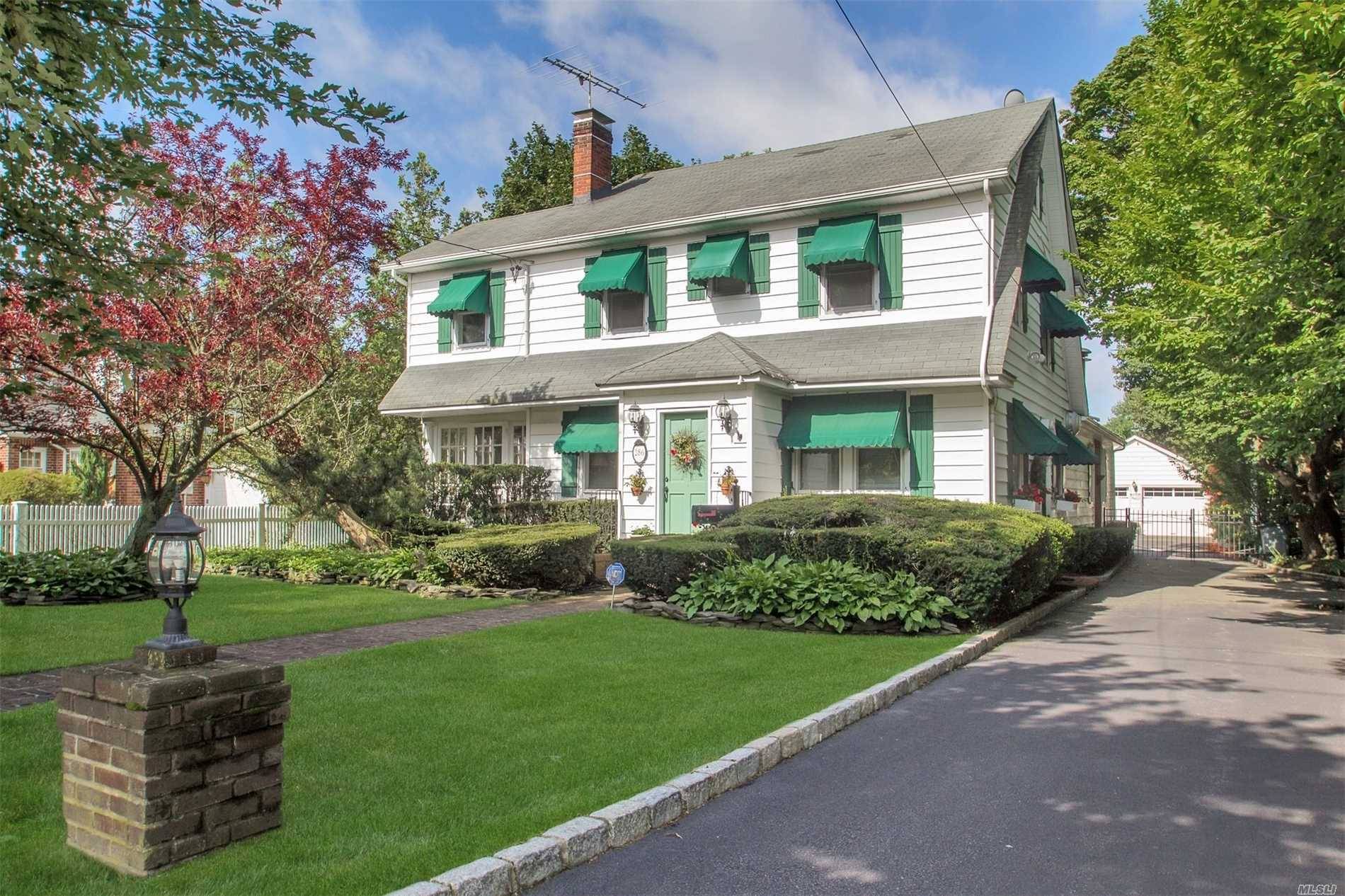 Lovely Picture Perfect Home Classic Dutch Colonial W/ Traditional Touches.