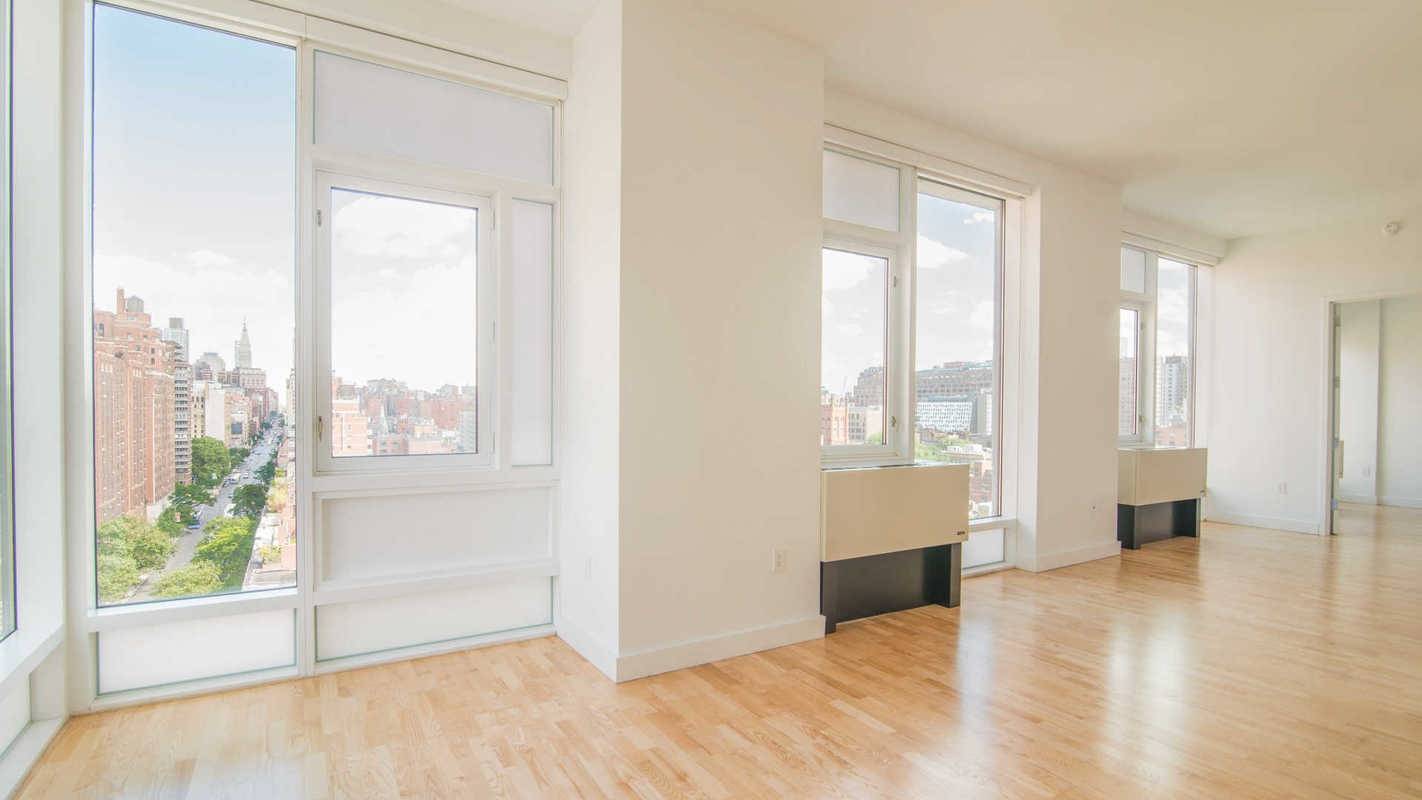 1000 Sq foot 2 Bedroom 2 Bathroom Apartment in New Building on The West Side of Manhattan Features Beautiful Views!