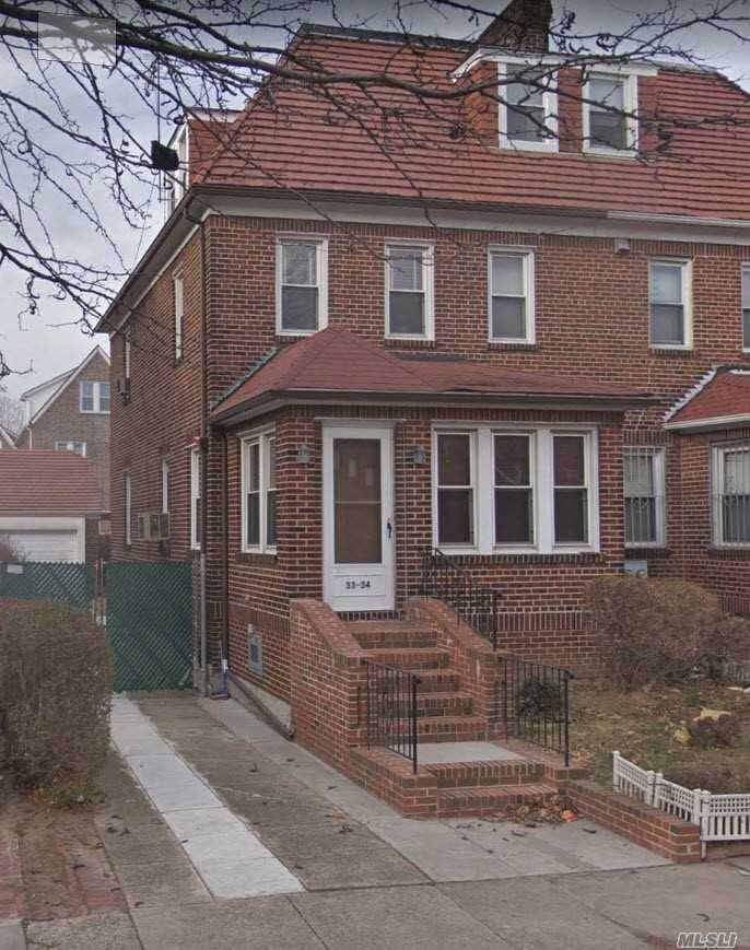 Beautiful Brick Colonial House In  Jackson Heights!