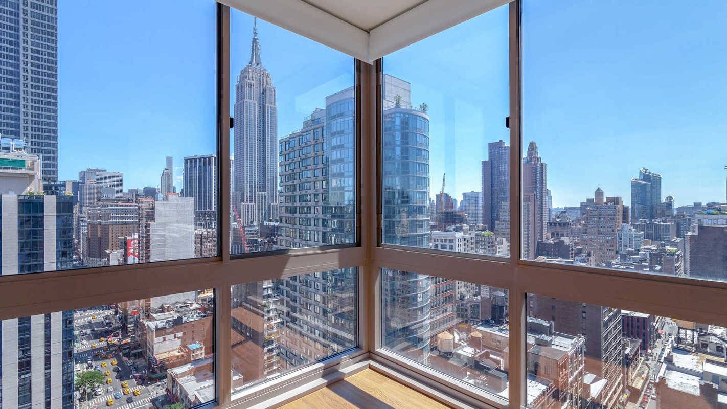 One Bedroom With The Option To Flex Into 2 In Luxury High Rise Building With Astonishing City Views Downtown Flatiron