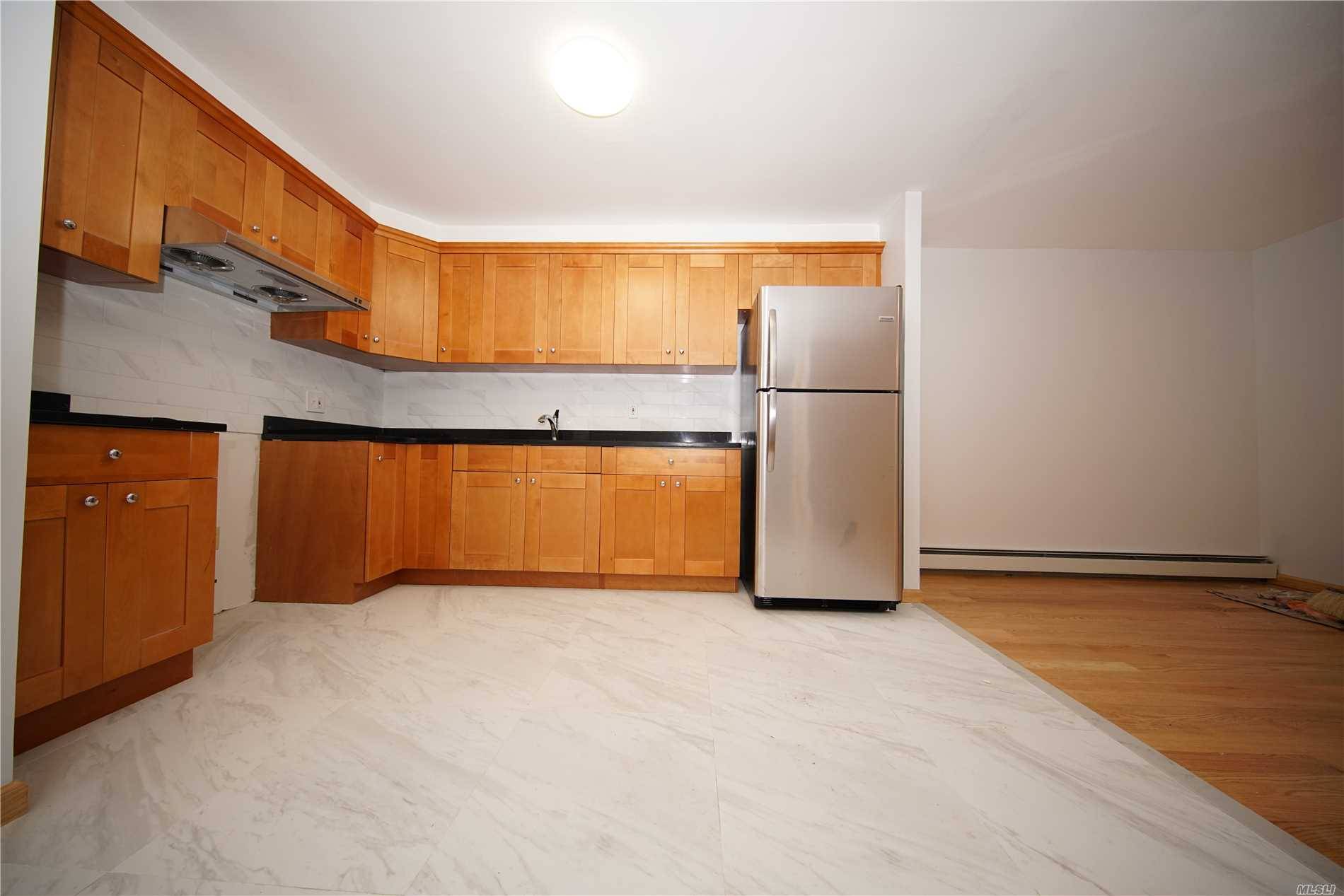 Excellent Location, New Renovated 3 Bedroom, 2 Full Bath.