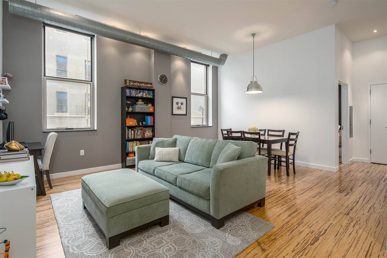 Over-sized one bedroom in the heart of downtown Jersey City