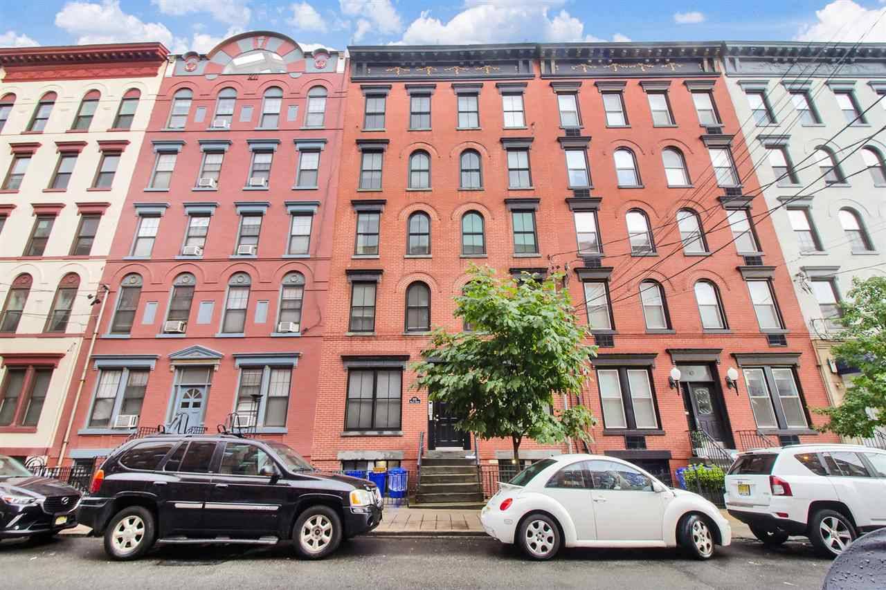 Beautiful 2 bed 1 bath in the heart of Hoboken - 2 BR Condo New Jersey