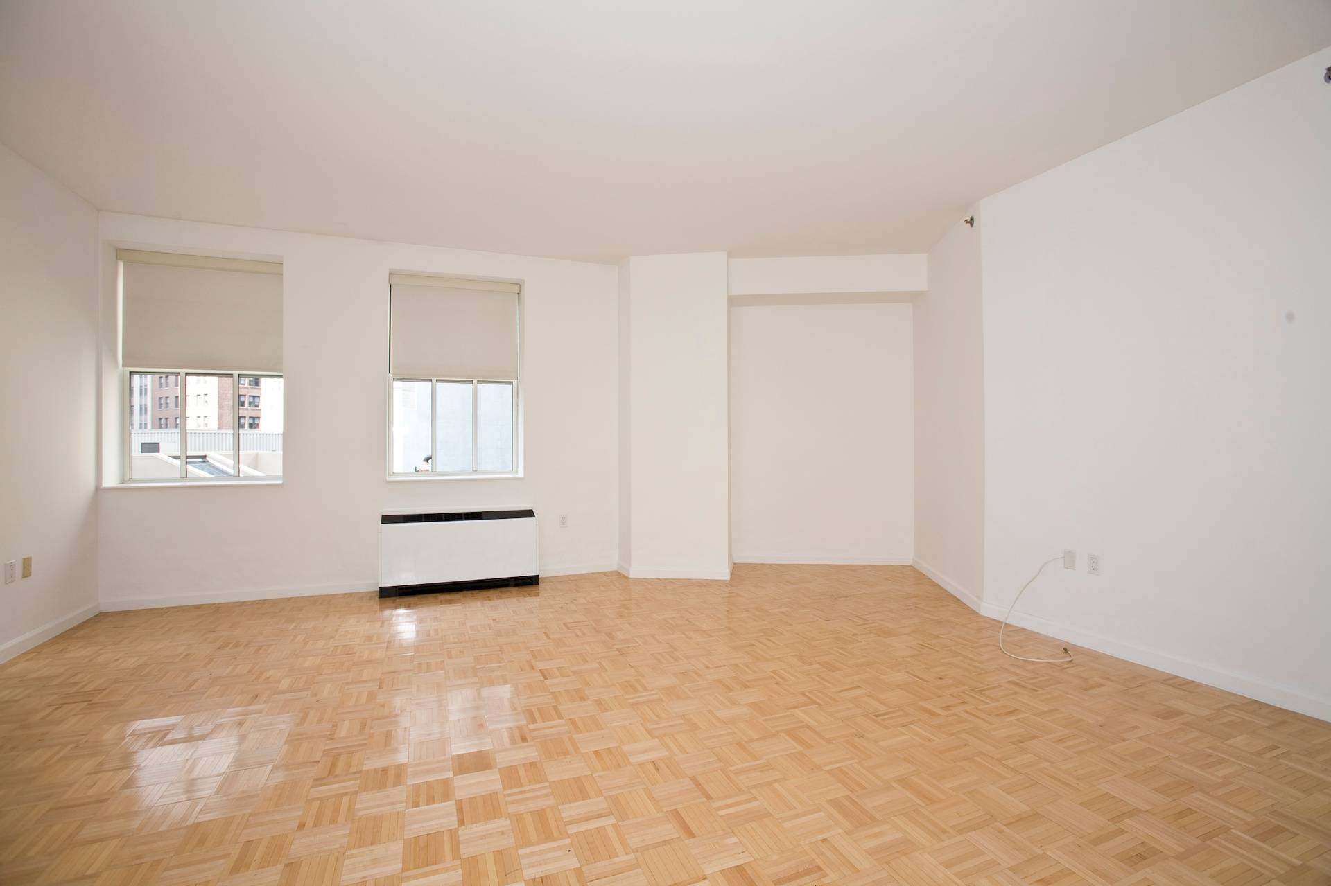 2 Bedroom 1.5 Bathroom Apartment Rental With Space To Flex Divide Into 3 Bedrooms Downtown In The Financial District Near Pace University