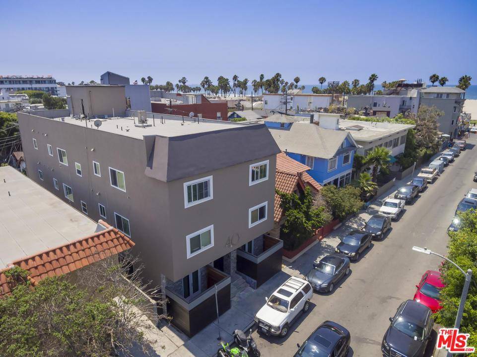 $416 - 1 BR Multi-property Development Venice Los Angeles