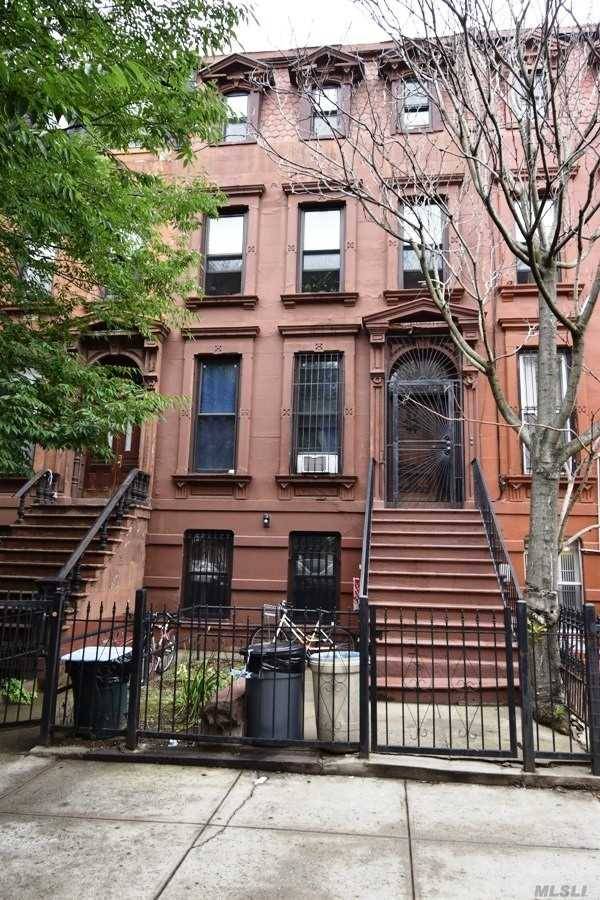 Brownstone 3 Family, Fully Renovated.