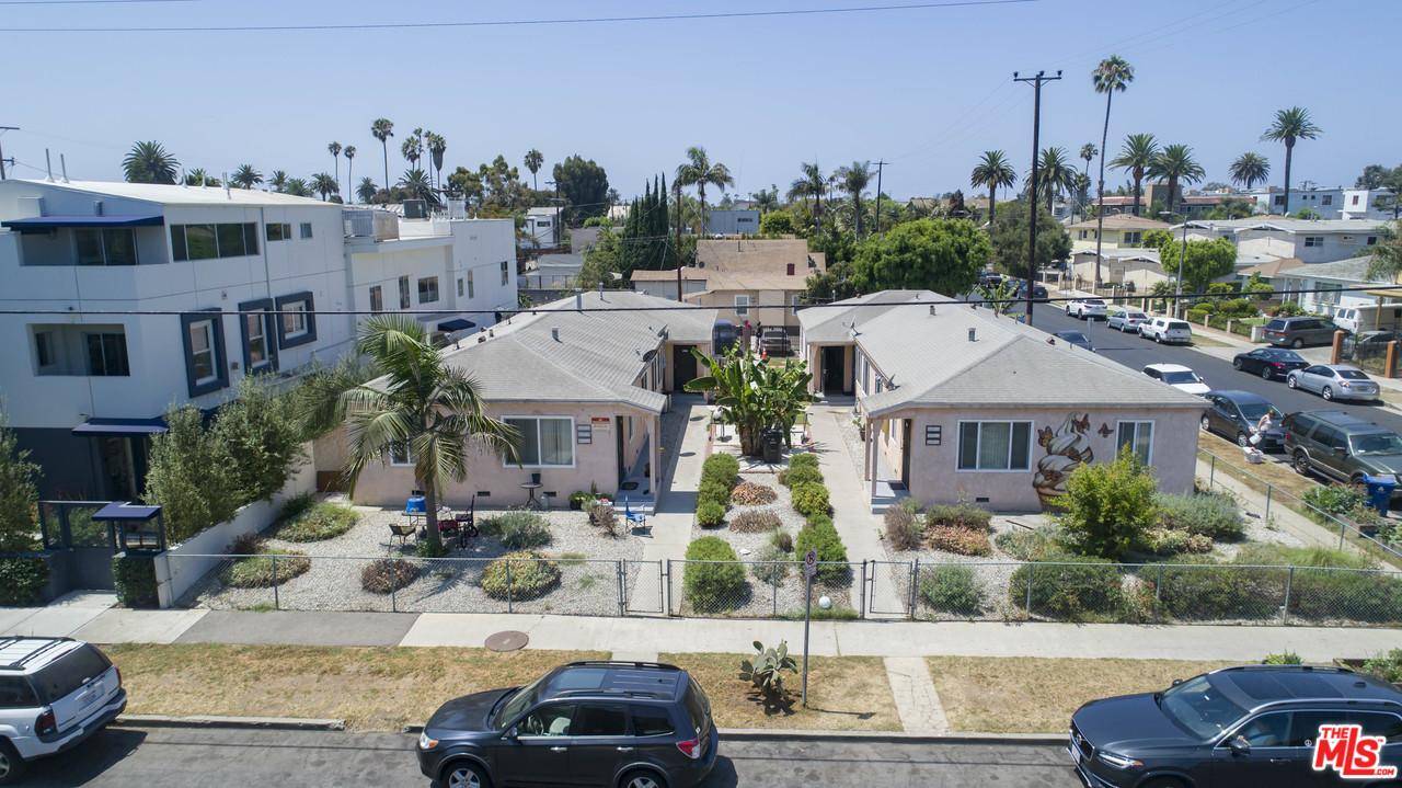 Incredible double-lot opportunity in the heart of Venice
