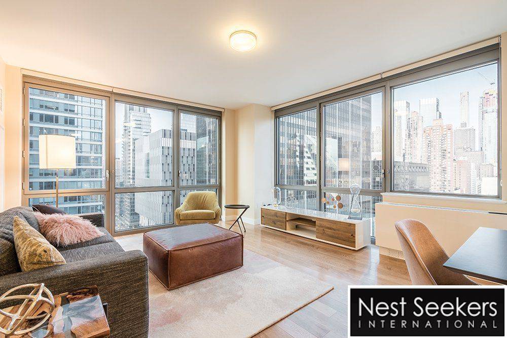 Midtown West,  New 2 Bed 2 Bath, Washer and Dryer, Floor to Ceiling Windows, WIC, No Fee