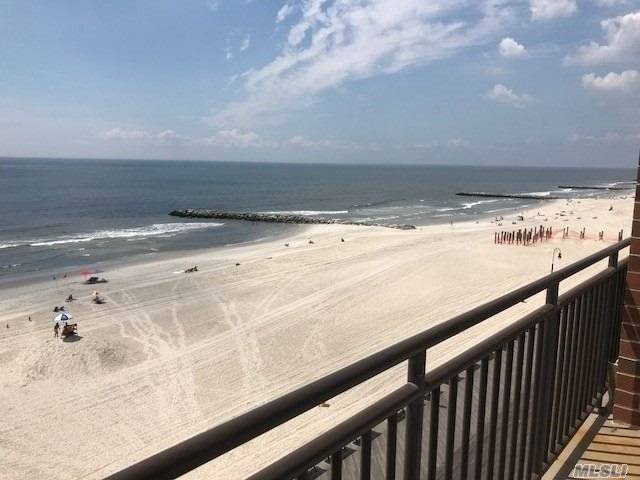Beautiful Oceanfront Condo With Stunning Water Views, Huge Wrap Terrace And Parking!