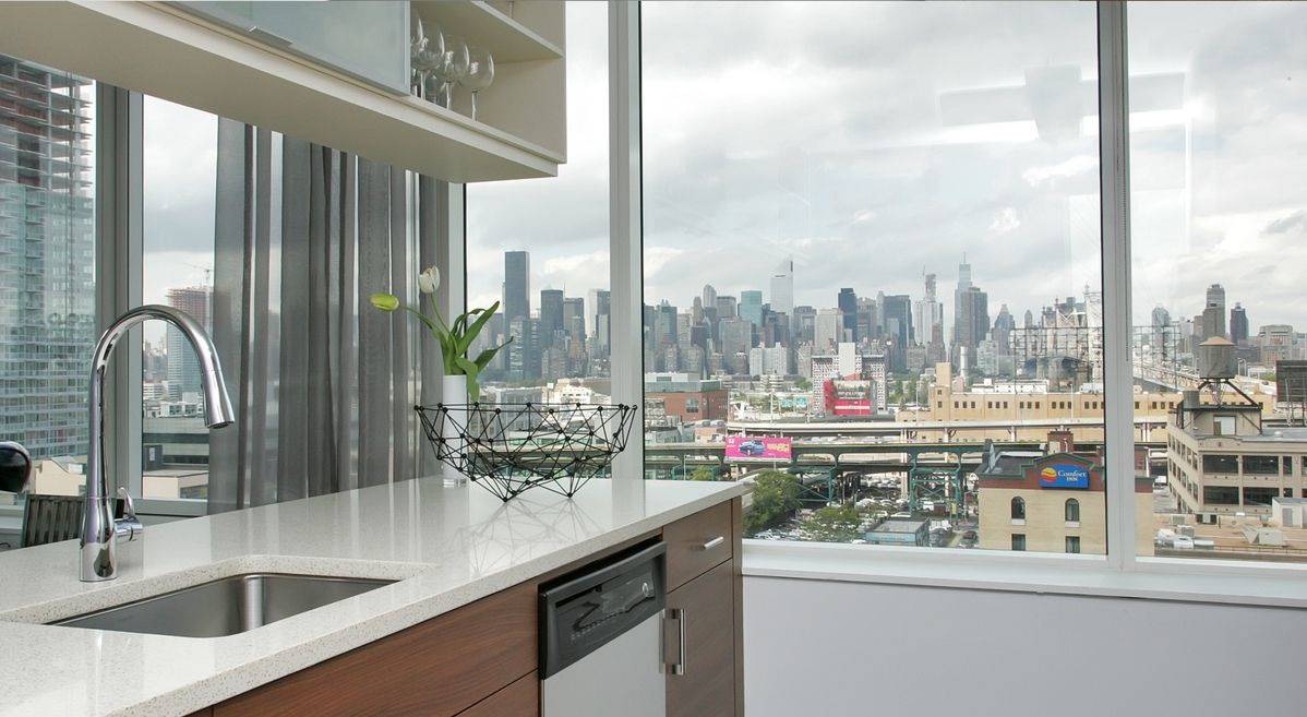 Long Island City One Bedroom Apartment Available For An Immediate Move In!