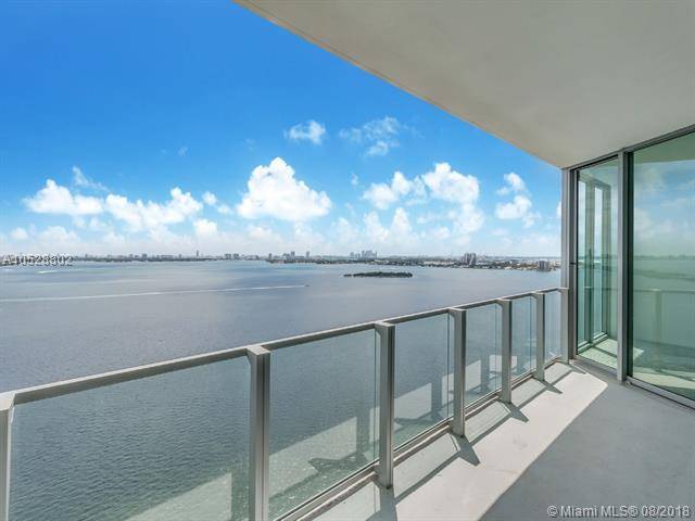 This residence has the most beautiful unobstructed water and Miami Beach skyline views