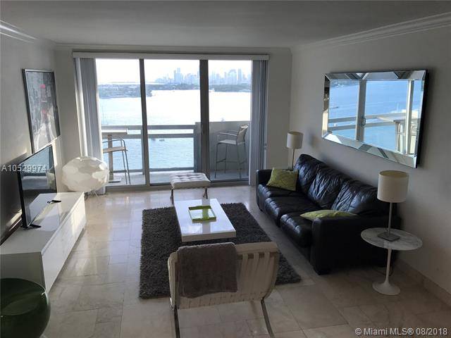 Fantastic 1bed/1bath unit with Direct Water view from the 12th floor (Miami skyline - Sunsets every evening)