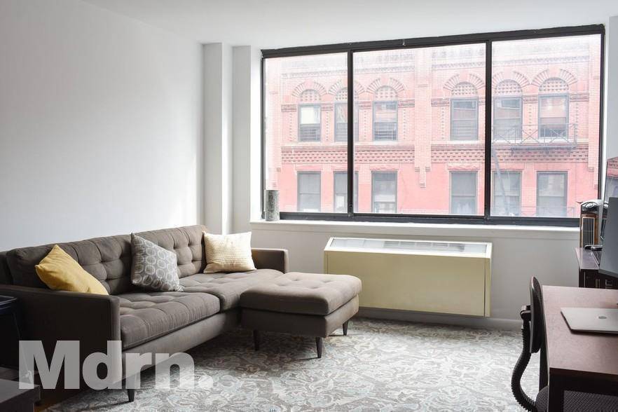 Lovely Courtyard Building in Prime Tribeca - 1 BEDROOM WITH NO FEE