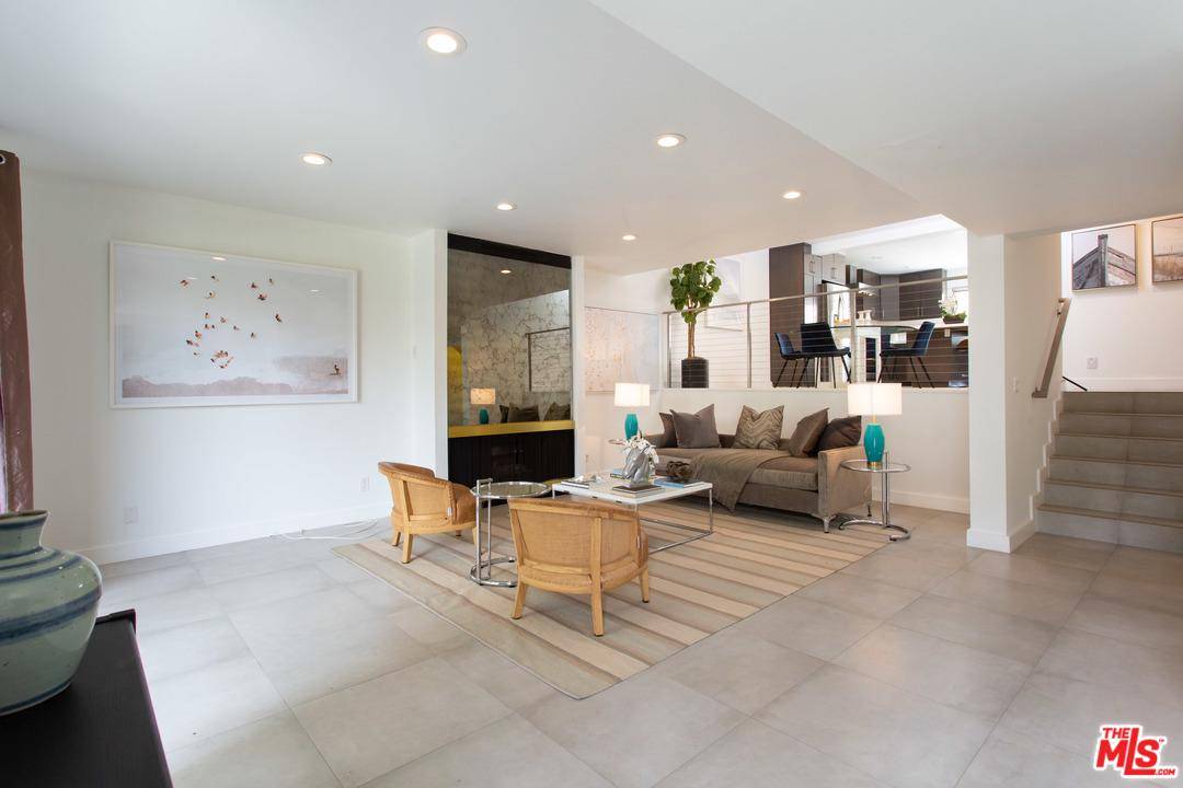 Extensively renovated - 2 BR Townhouse Marina Del Rey Los Angeles