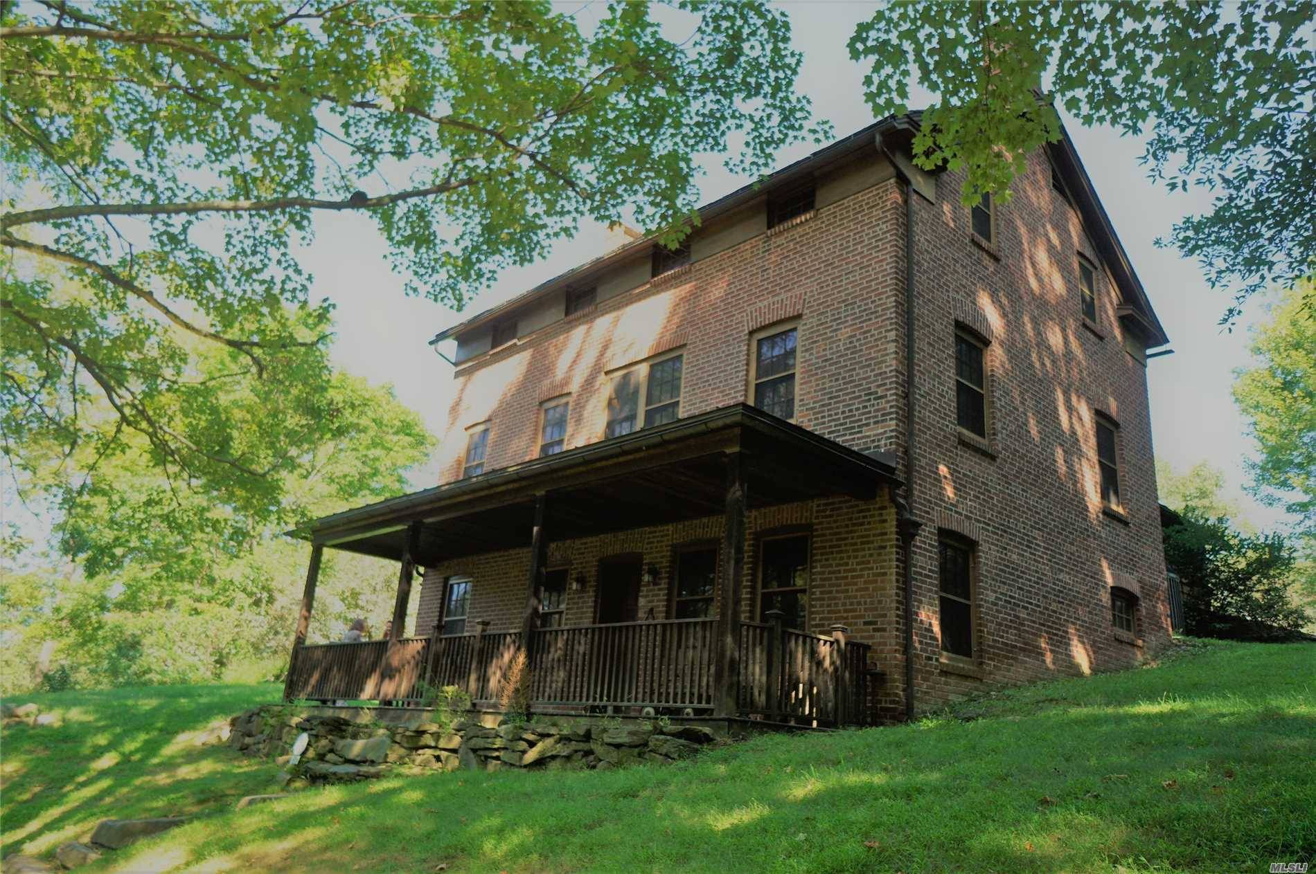 Restored 1 Family Brick And Cedar Home Features Cherry And Granite Kitchen W Professional Grade Appliances, Fireplace, Sunroom W Wainscot Style Ceiling, Belgium Bluestone.