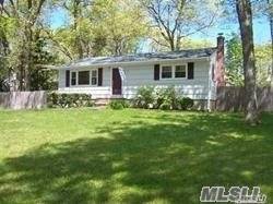 Country 3 BR House Wading River Hamptons
