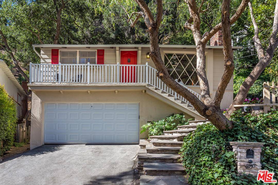2 BR Single Family Beverly Hills Post Office | B.H.P.O. Los Angeles