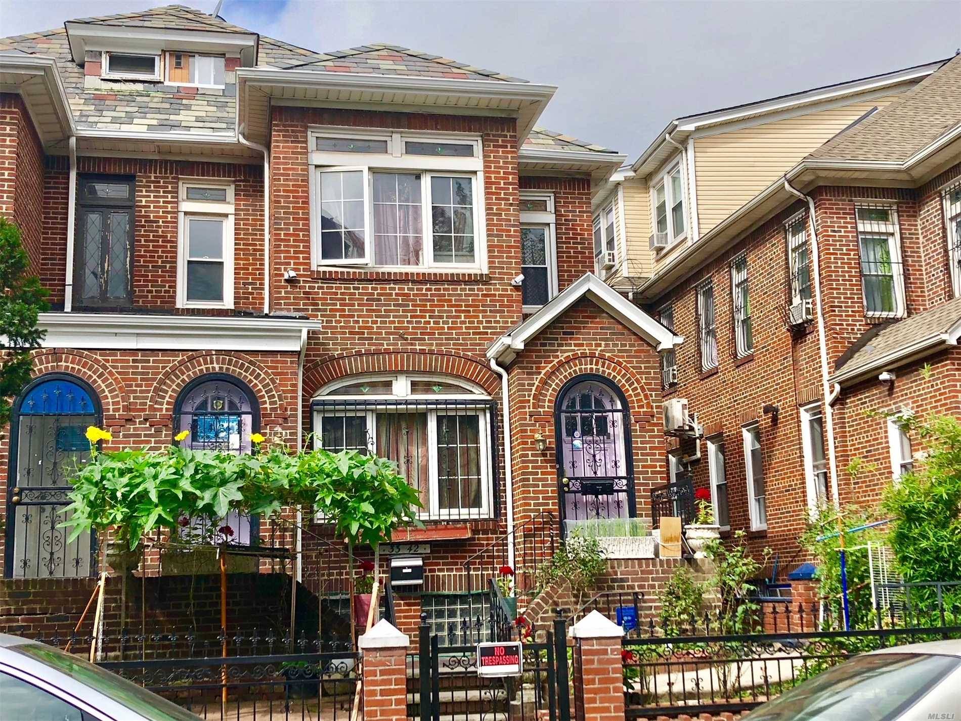 89 9 BR Multi-Family Jackson Heights LIC / Queens