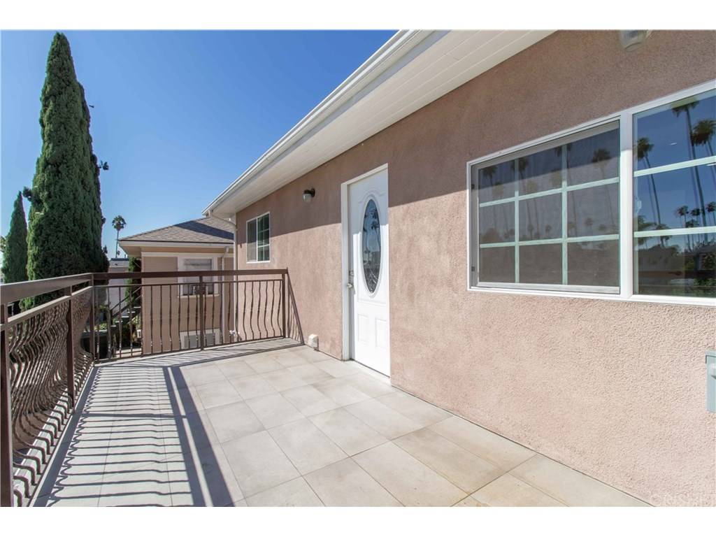 Fully remodeled home - 2 BR Hollywood Hills East Los Angeles