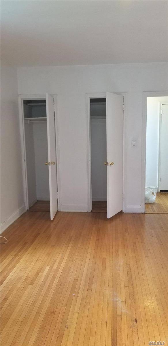 93rd 3 BR House Jamaica LIC / Queens