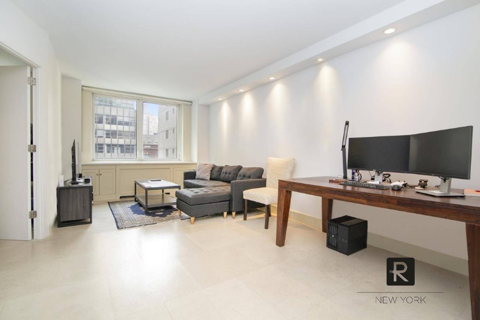 212 EAST 47TH STREET, UNIT 6 D, NEW YORK, NEW YORKGorgeous one bedroom, one bath condominium residence is available for sale at L Ecole, a luxury full service high rise ...