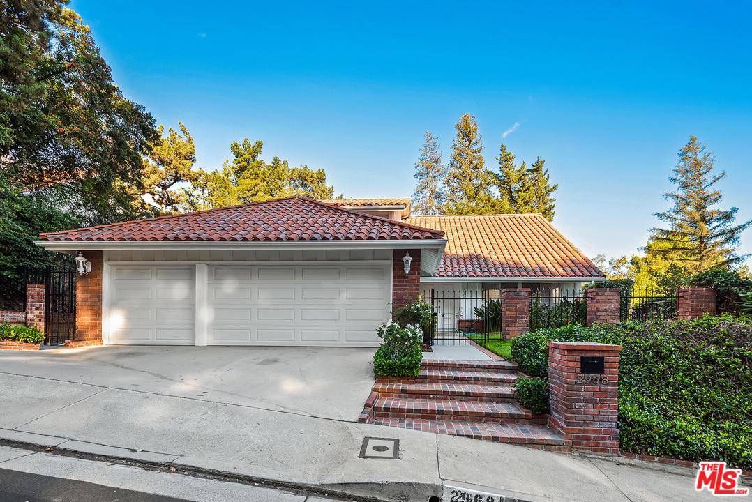Charming - 4 BR Single Family Bel Air Los Angeles