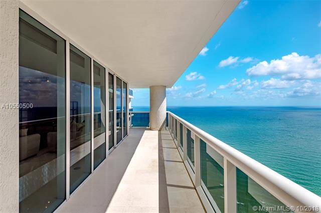 Upper Penthouse corner unit with breathtaking views of the beach and the city