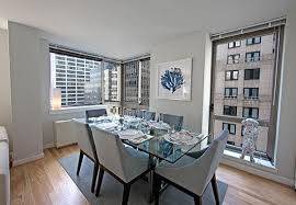 GORGEOUS 3 Bedroom/2 Bath High-Rise with 24 hour DOORMAN in FiDi- *NO FEE*